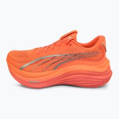 Buty do biegania męskie PUMA MagMax Nitro. Żółte obuwie do biegania damskie Puma. Za 639.99 zł.