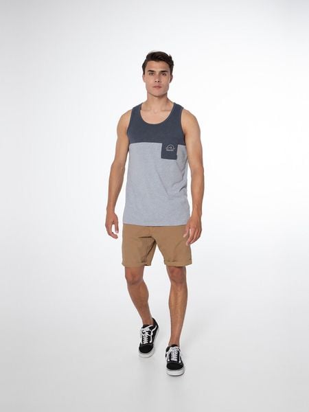 T-shirt męski bez rękawów Protest PRTKADON. Szare t-shirty męskie Protest, na lato, m, bez wzorów, z bawełny, bez kołnierzyka. Za 89.90 zł.