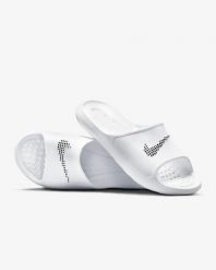 Japonki Nike Victori One. Białe klapki i japonki męskie Nike, z materiału. Za 190.00 zł.