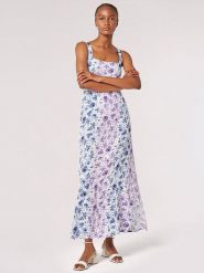 Apricot Sukienka w kolorze białym rozmiar: XS. Białe sukienki damskie Apricot, na co dzień, s, bez wzorów, z wiskozy, klasyczne, bez kołnierzyka, bez ramiączek, maxi, proste. Za 101.94 zł.