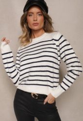 Biały Casualowy Sweter w Paski o Prostym Kroju Riavelleth. Białe swetry klasyczne damskie Renee, z jeansu, bez kołnierzyka. Za 129.99 zł.