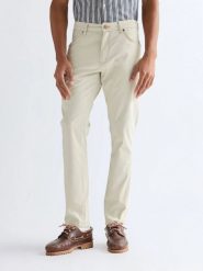 MESKIE SPODNIE WRANGLER LARSTON PELICAN 112377869. Spodnie materiałowe męskie Wrangler, bez wzorów, z jeansu. Za 189.99 zł.