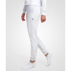 Damskie joggery Organic do Tenisa/Padel. Białe spodnie dresowe damskie NORDICDOTS, bez wzorów. Za 235.00 zł.