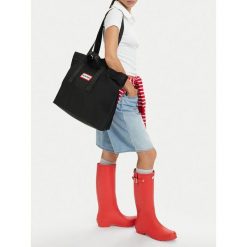 Torba Hunter. Czarne torebki klasyczne damskie Hunter, bez wzorów, bez dodatków. Za 159.99 zł.