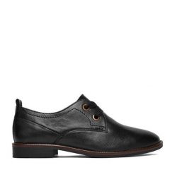 Półbuty Lasocki. Czarne półbuty damskie Lasocki, bez wzorów, bez obcasa, na płaskiej podeszwie. Za 219.99 zł.