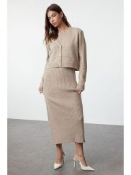 Trendyol 2-częściowy zestaw w kolorze beżowym rozmiar: M. Brązowe kardigany damskie Trendyol, m, bez wzorów. Za 151.90 zł.