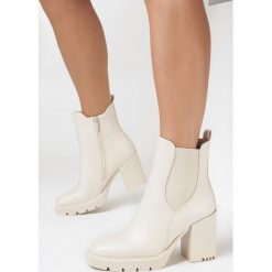 Beżowe Botki Bressoline. Brązowe botki damskie Born2be, z jeansu, casualowe, bez obcasa, na obcasie, bez zapięcia. Za 79.99 zł.