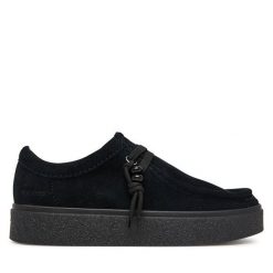 Półbuty Clarks. Czarne półbuty damskie Clarks, bez wzorów, bez obcasa, na płaskiej podeszwie. Za 479.99 zł.