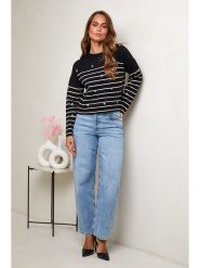 Soft Cashmere Sweter w kolorze czarno-białym rozmiar: 38/40. Czarne swetry klasyczne damskie Soft Cashmere, bez kołnierzyka. Za 155.12 zł.