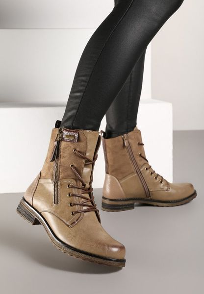 Ciemnobeżowe Botki za Kostkę z Wiązaniem Rahwa. Brązowe botki damskie Born2be, z jeansu, eleganckie, za kostkę, bez obcasa, na obcasie, bez zapięcia. Za 159.99 zł.