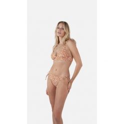 Figi do kostiumów kąpielowych dla kobiet Barts Farny Cheeky Tanga. Brązowe figi damskie Barts, xs, bez wzorów. Za 188.50 zł.