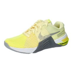 Buty treningowe Nike Metcon 8 Damskie Szare. Szare obuwie treningowe damskie Nike, na fitness i siłownię. Za 560.45 zł.