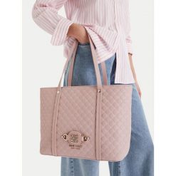 Torebka Nine West. Czerwone torebki klasyczne damskie Nine West, bez wzorów, bez dodatków. Za 329.99 zł.