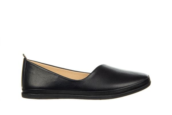 Baleriny Bayla-161 158 23202 Black 161479, Czarny, Skóra naturalna - 36. Czarne baleriny damskie Bayla, bez wzorów, z materiału, bez obcasa. W wyprzedaży za 152.10 zł.