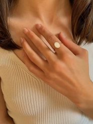 Les Petites Précieuses Pozłacany pierścionek z cyrkonią rozmiar: 58. Czerwone pierścionki damskie Les Petites Précieuses, z cyrkonią, pozłacane. Za 161.73 zł.