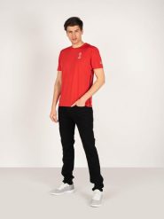 North Sails X Prada T-shirt "Foehn" | 45 2302 000 | T-shirt Foehn | Mężczyzna | Czerwony. Czerwone t-shirty męskie North Sails, m, z aplikacjami, z poliesteru, bez kołnierzyka. W wyprzedaży za 199.00 zł.