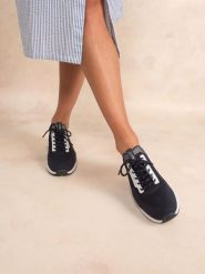 Buty sportowe damskie TBS Jellina. Niebieskie obuwie do biegania damskie Tbs. Za 423.00 zł.