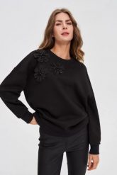 Bluza z aplikacją czarna. Czarne bluzy bez kaptura damskie MOODO, l, z bawełny. Za 139.99 zł.