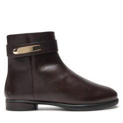 Botki ECCO. Brązowe botki damskie ECCO, bez obcasa, na płaskiej podeszwie, bez zapięcia. Za 569.99 zł.
