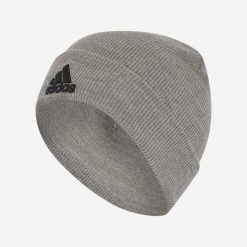Czapka ADIDAS. Czapki męskie Adidas, na zimę, bez wzorów, z materiału. Za 69.99 zł.