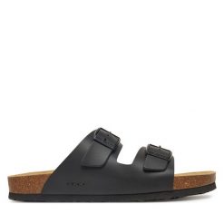 Klapki Josef Seibel. Czarne klapki damskie Josef Seibel, bez wzorów, bez obcasa. Za 269.99 zł.