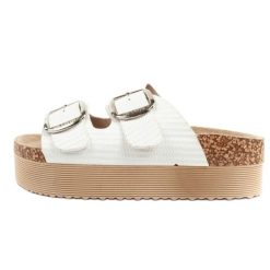 Klapki Lee Cooper LCW-25-35-3496L białe. Białe klapki damskie bez wzorów, z materiału, bez obcasa. Za 169.33 zł.