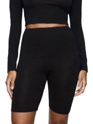 Triumph Szorty w kolorze czarnym rozmiar: L. Czarne szorty damskie Triumph, bez wzorów, z wełny, z podwyższonym stanem. Za 91.56 zł.