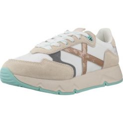 Buty MUNICH MAMBA 09 Biały. Białe obuwie treningowe damskie munich, na fitness i siłownię. Za 231.99 zł.