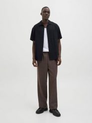 Jack & Jones Koszula - Regular fit - w kolorze czarnym rozmiar: S. Czarne koszule męskie Jack & Jones, s, bez wzorów, z bawełny, bez kołnierzyka, bez ramiączek. Za 66.00 zł.