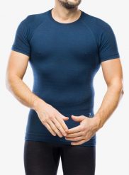 Koszulka termoaktywna męska Ortovox 230 Competition Short Sleeve. Niebieskie bielizna termoaktywna męska ORTOVOX, l, bez wzorów, z dzianiny. Za 377.29 zł.