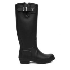 Kalosze Hunter. Czarne kalosze damskie Hunter, bez wzorów. Za 279.99 zł.