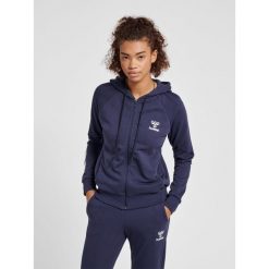 Damska bluza z kapturem zapinana na zamek Hummel Noni 2.0. Niebieskie bluzy sportowe damskie HUMMEL, na wiosnę, m, bez wzorów, z bawełny, bez ramiączek, długie, z kapturem. Za 217.15 zł.