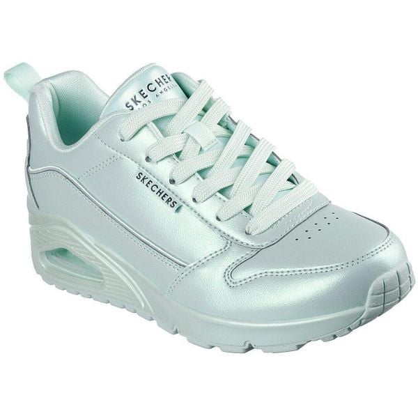 Buty sportowe damskie Skechers Uno Galactic Gal. Niebieskie buty sportowe na co dzień damskie Skechers, bez wzorów, ze skóry ekologicznej. W wyprzedaży za 490.00 zł.