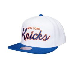 Czapka typu snapback Mitchell & Ness Heritage Script New York Knicks. Białe czapki męskie Mitchell & Ness, bez wzorów. Za 237.00 zł.