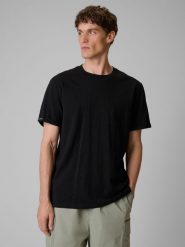 4F T-shirt regular gładki męski - czarny XXL. Czarne t-shirty męskie 4f, m, bez wzorów, z bawełny, bez kołnierzyka. Za 59.99 zł.