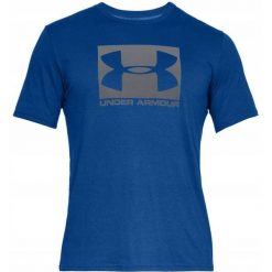 Koszulka do biegania męska Under Armour Sportstyle Boxed. Niebieskie t-shirty sportowe męskie Under Armour, na lato, m, z bawełny, bez ramiączek, do biegania. Za 69.99 zł.