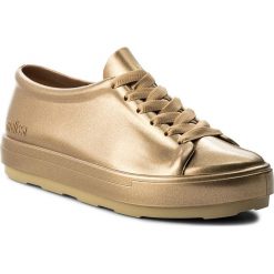 Półbuty MELISSA - Be Shine Ad 32369 Gold 19701. Żółte półbuty damskie Melissa, bez wzorów, z tworzywa sztucznego, bez obcasa. W wyprzedaży za 249.00 zł.