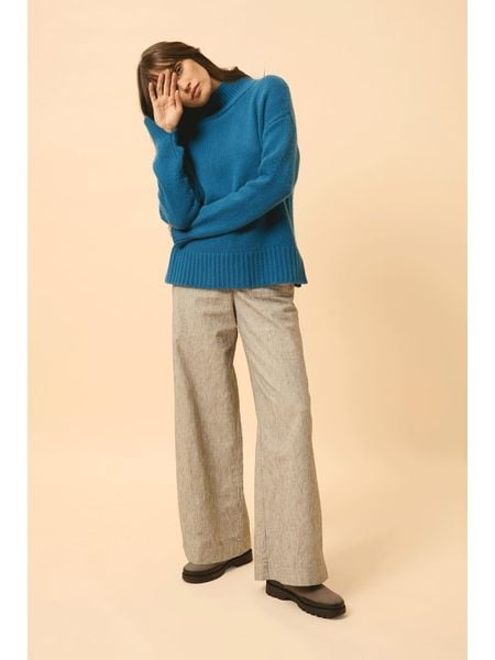 Just Cashmere Kaszmirowy sweter "Sullana" w kolorze niebieskim rozmiar: M. Niebieskie golfy damskie Just Cashmere, m, bez wzorów, z kaszmiru, bez ramiączek. Za 1,196.99 zł.