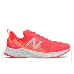 Buty do biegania damskie New Balance WCH996P4. Brązowe obuwie do biegania damskie New Balance. Za 459.99 zł.