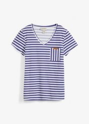 Luźny T-shirt z czystej bawełny. Niebieskie t-shirty damskie bonprix, bez wzorów, z bawełny, bez kołnierzyka. Za 27.99 zł.