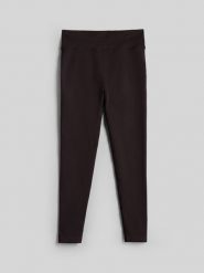 4F Legginsy treningowe bezszwowe damskie - brązowe XS/S. Brązowe legginsy damskie 4f, l, bez wzorów. Za 129.99 zł.