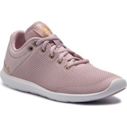 Buty Reebok - Studio Basics CN6669 Lilac/White/Brass. Fioletowe buty sportowe na co dzień damskie Reebok, na fitness i siłownię. W wyprzedaży za 159.00 zł.