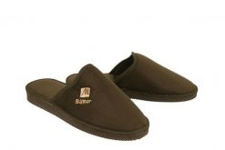 METEOR 026 ALEK brązowy, kapcie młodzieżowe. Brązowa kapcie damskie Meteor, z tkaniny. Za 47.99 zł.