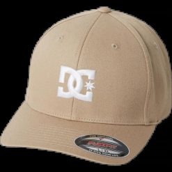 Czapka DC Shoes Cap Star. Czarne czapki męskie DC Shoes, bez wzorów, z bawełny, retro. Za 152.15 zł.