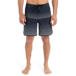 Spodenki boardshort dla Mężczyzn SURFSILK SCALLOP 18" Czarny. Czarne szorty męskie Quiksilver, z materiału, bez kołnierzyka. Za 319.99 zł.