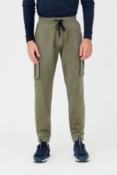 AERONAUTICA MILITARE Zielone spodnie dresowe. Zielone spodnie dresowe męskie AERONAUTICA MILITARE, bez wzorów, z dresówki. W wyprzedaży za 399.99 zł.