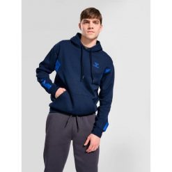 Bluza bawełniana bluza z kapturem Hummel Active. Niebieskie bluzy sportowe męskie HUMMEL, bez wzorów, z bawełny, eleganckie, bez kołnierzyka, bez ramiączek. Za 270.00 zł.