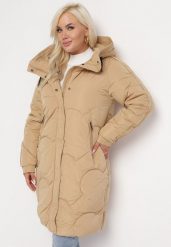 Beżowa Pikowana Kurtka z Kapturem Fariana. Brązowe kurtki damskie Born2be, xl, bez wzorów, z kapturem. Za 329.99 zł.