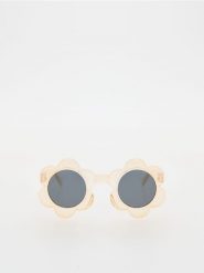 Okulary przeciwsłoneczne - biały. Białe okulary przeciwsłoneczne dziecięce Reserved. W wyprzedaży za 9.99 zł.