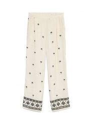 Vero Moda Spodnie materiałowe Kai 10345546 Kremowy Regular Fit. Białe spodnie materiałowe damskie Vero Moda, bez wzorów, z materiału. Za 199.99 zł.